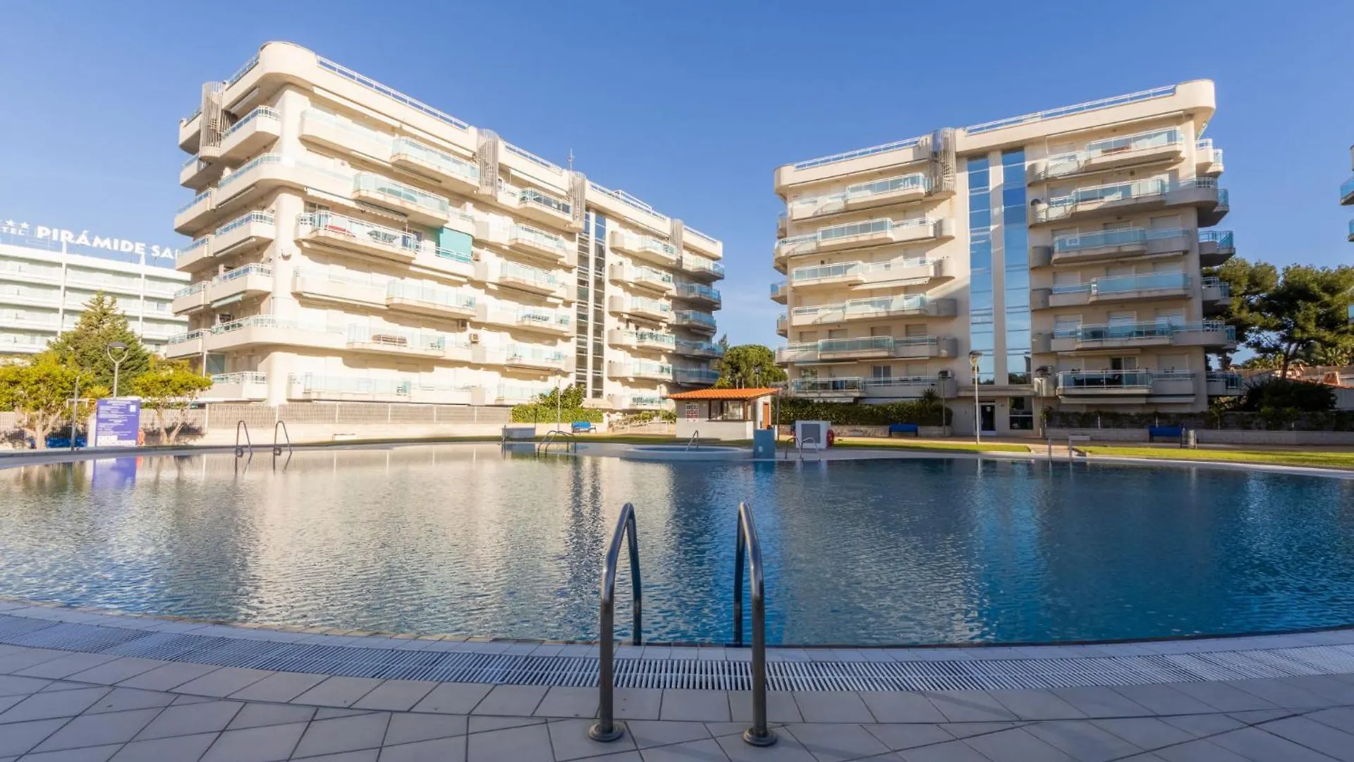 Apartment Larimar By Interhome Salou